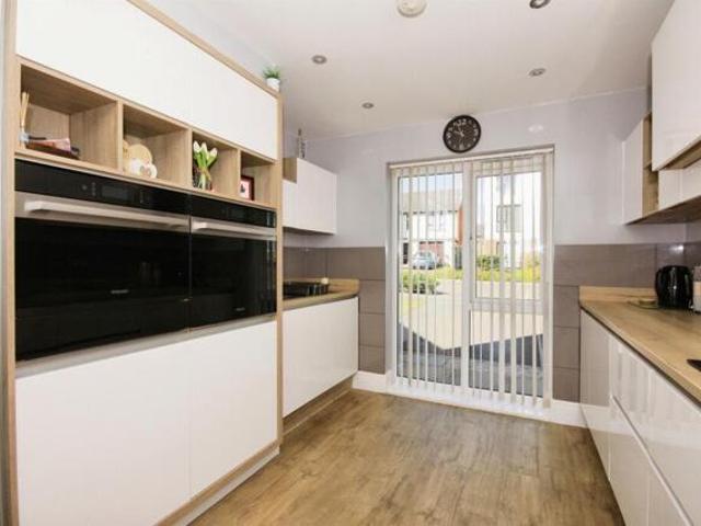 House for sale in Sheffield, Waverley