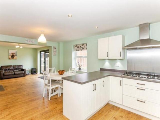 House for sale in Thrapston