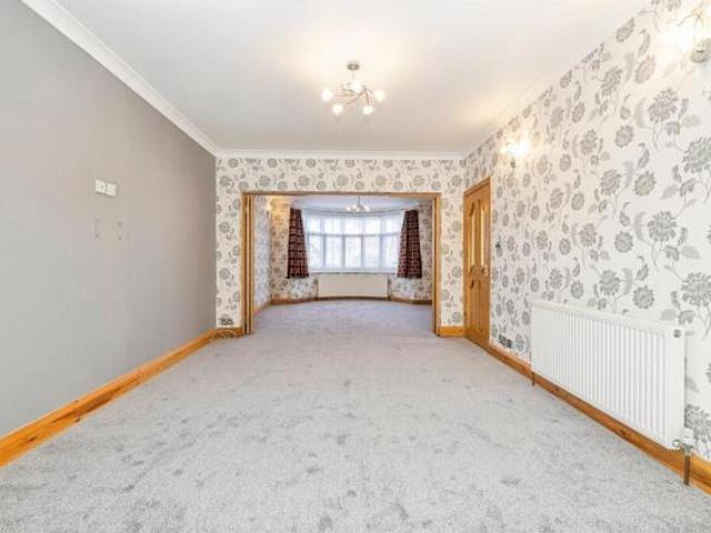 House for sale in Holywell Estate, North Watford