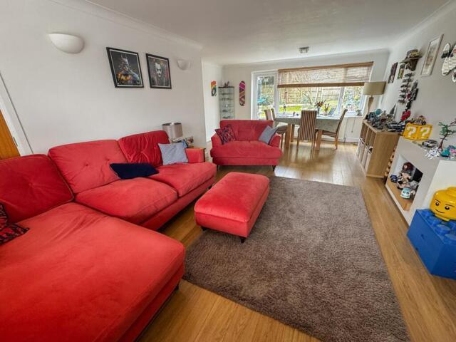 House for sale in Oakley, Merley