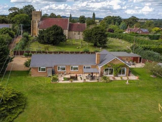 House for sale in Worcestershire