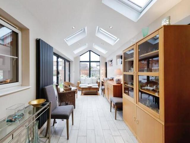 House for sale in Wythall, Hollywood House for sale in Wythall, Hollywood