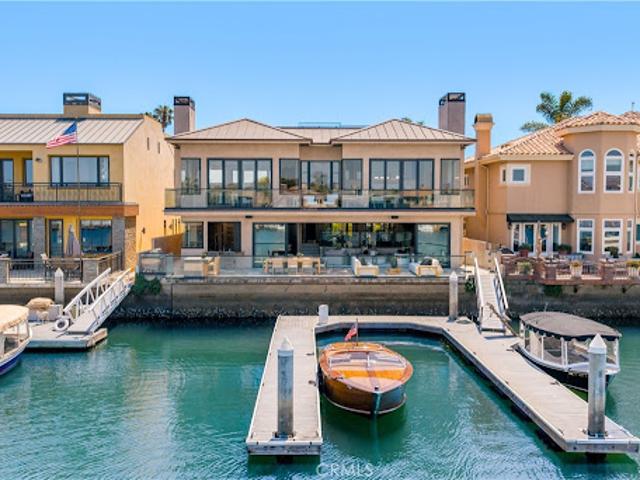 House for sale in Huntington Beach, California