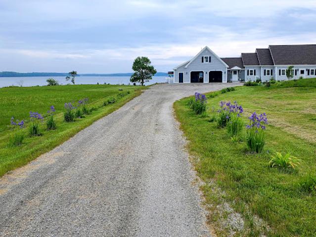 House for sale in Cushing, Maine