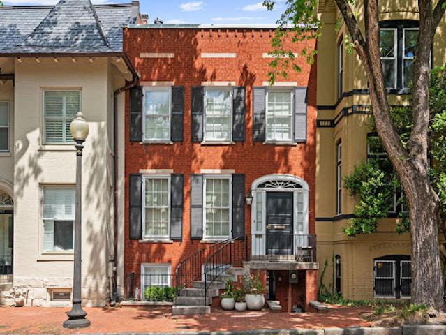 House for sale in Washington, Washington DC