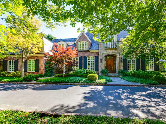 House for sale in Lake Forest, Lake County