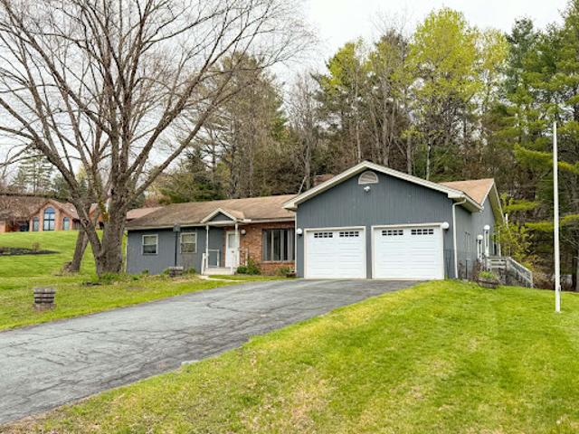 House for sale in Saint Johnsbury, Vermont
