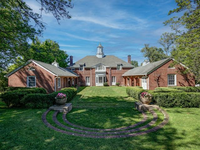 House for sale in Basking Ridge, New Jersey