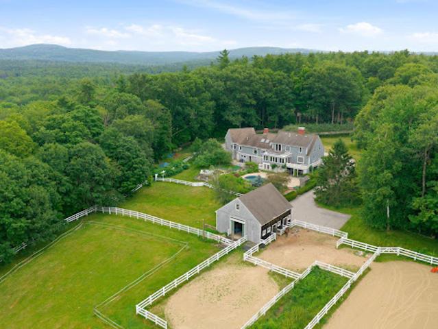House for sale in New Hampshire
