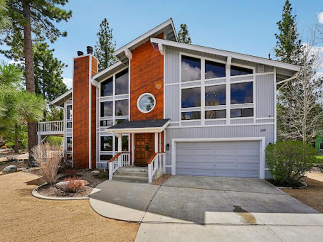 House for sale in Big Bear Lake, California