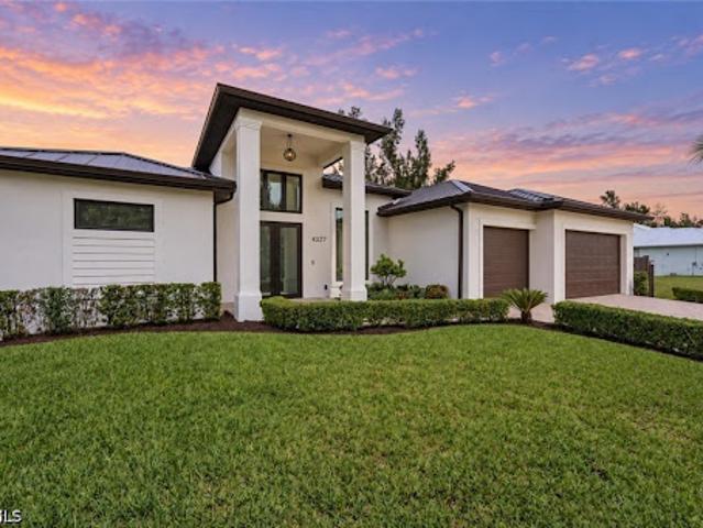 House for sale in Cape Coral, Lee County