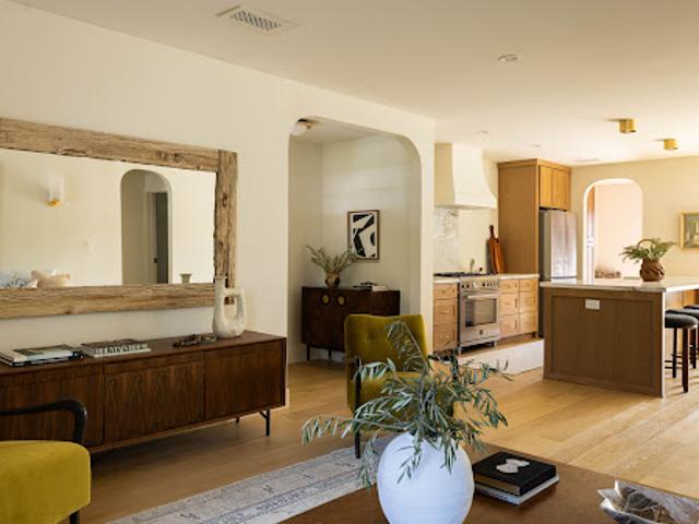 House for sale in Inglewood, California