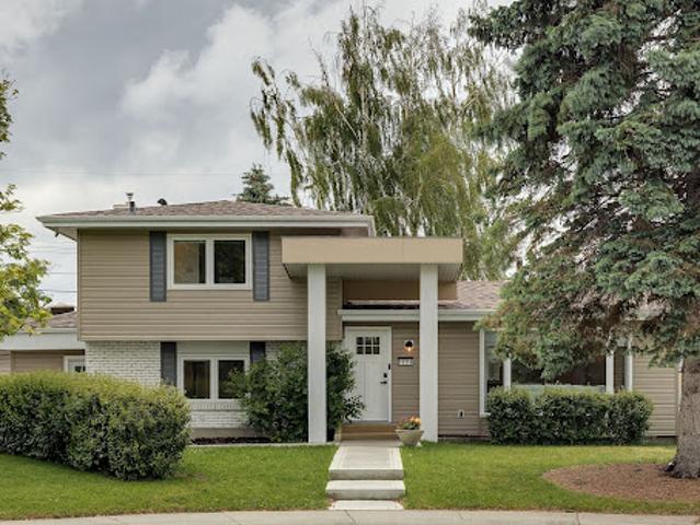 House for sale in Northwest, Alberta