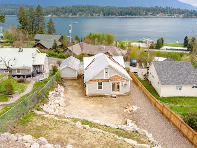 House for sale in Hope, Idaho