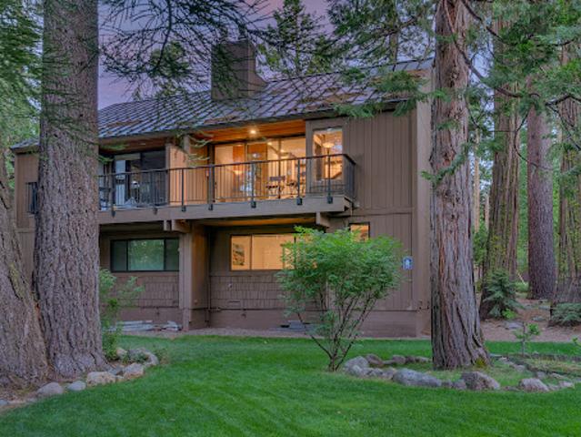 House for sale in Tahoma