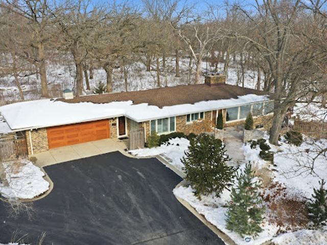 House for sale in Barrington, Illinois