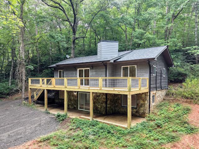 House for sale in Hayesville, North Carolina