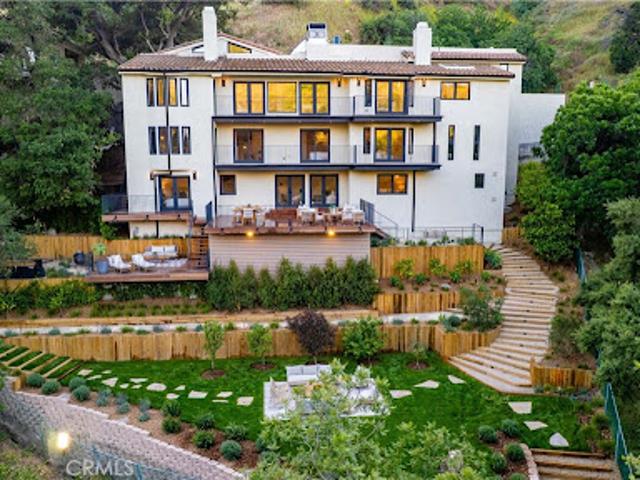 House for sale in Sherman Oaks Neighborhood Council District, Canoga Park