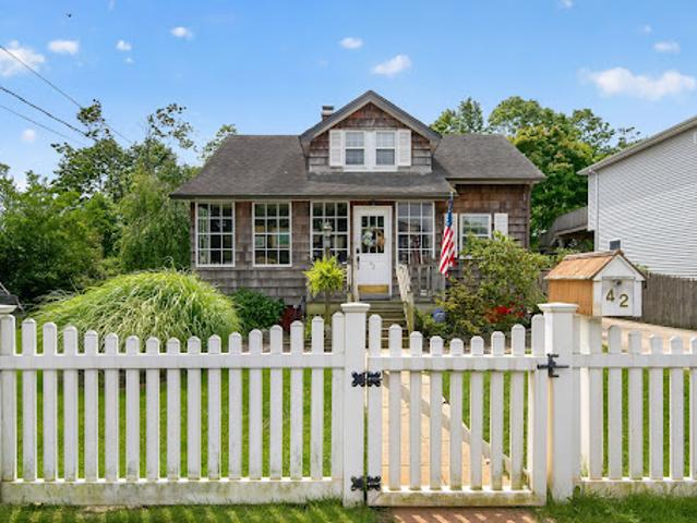 House for sale in Town of Islip, Suffolk County