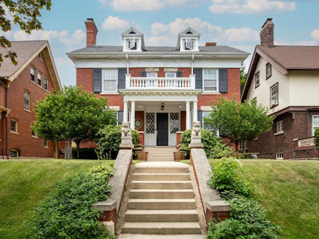 House for sale in Milwaukee, Wisconsin