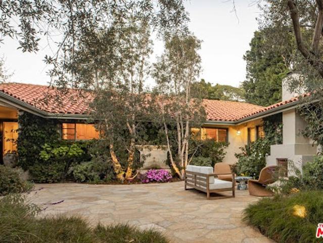House for sale in Canoga Park, California