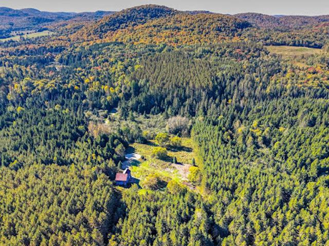 House for sale in Huberdeau, Laurentides