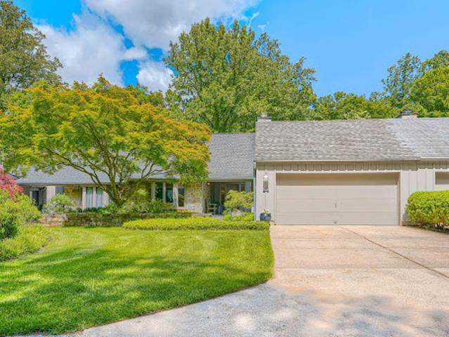 House for sale in Gibsonton, Maryland