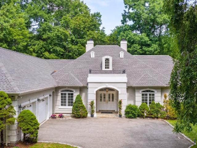House for sale in Irvington, New Jersey
