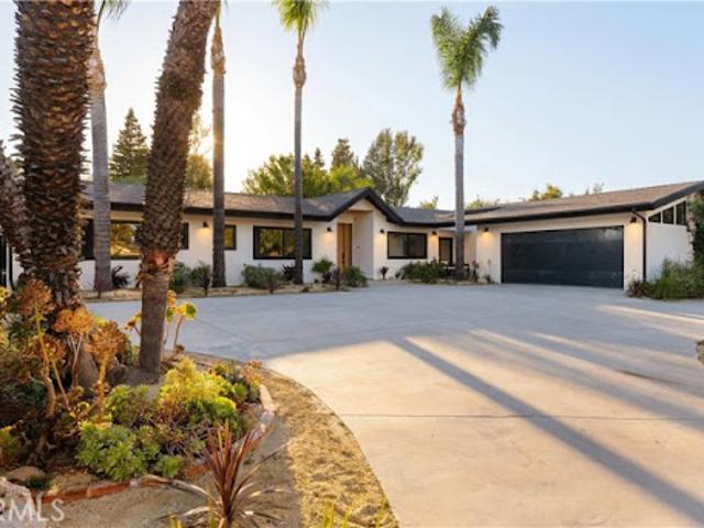 House for sale in Tarzana Neighborhood Council District, Canoga Park