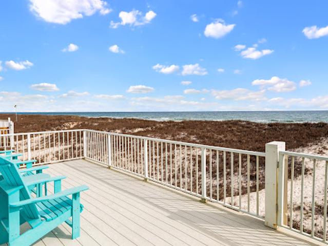 House for sale in Gulf Shores, Alabama