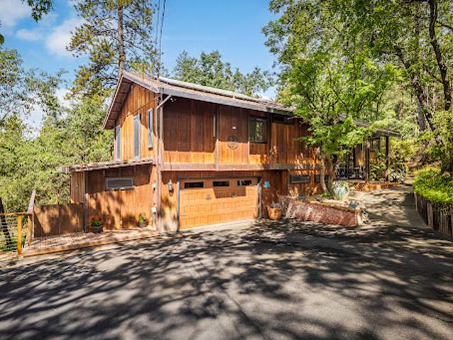 House for sale in Auburn, California