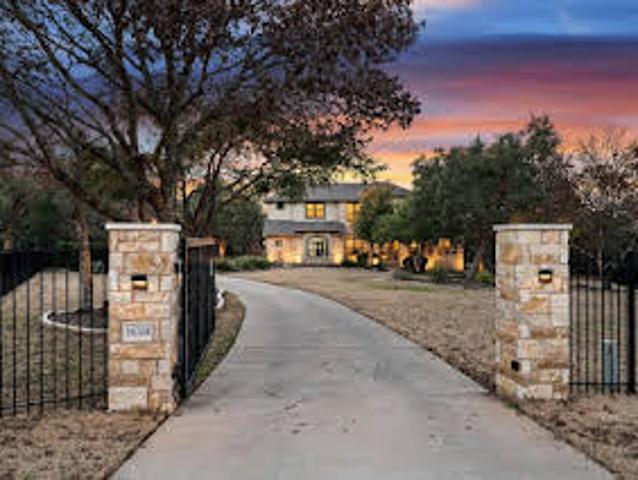 House for sale in Austin