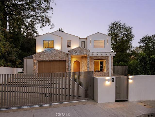 House for sale in Encino Neighborhood Council District, Canoga Park