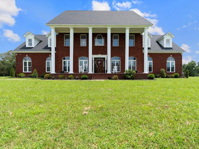 House for sale in Flat Rock, Alabama