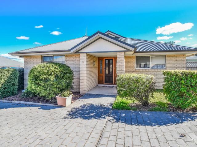 House for rent in Orange, New South Wales