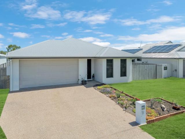 House for rent in Bushland Beach, Queensland