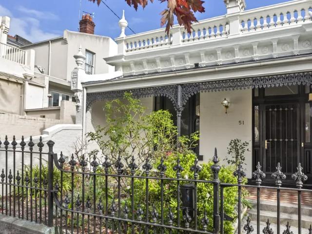 House for rent in East Melbourne