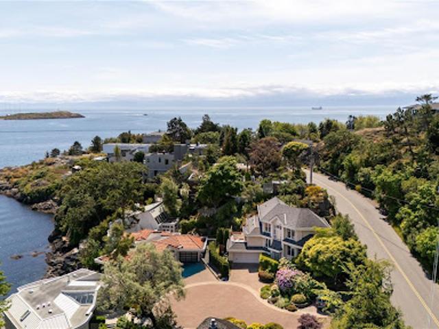 House for sale in Oak Bay, British Columbia