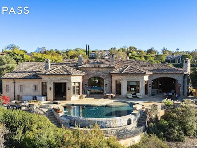 House for sale in Rancho Santa Fe, California