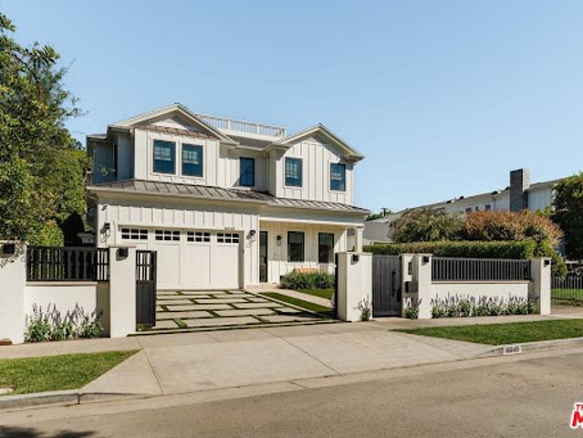 House for sale in Canoga Park, California