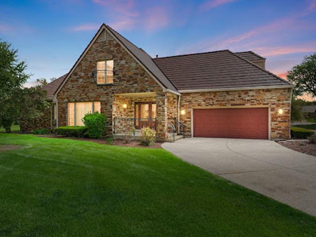 House for sale in Oak Brook, Illinois