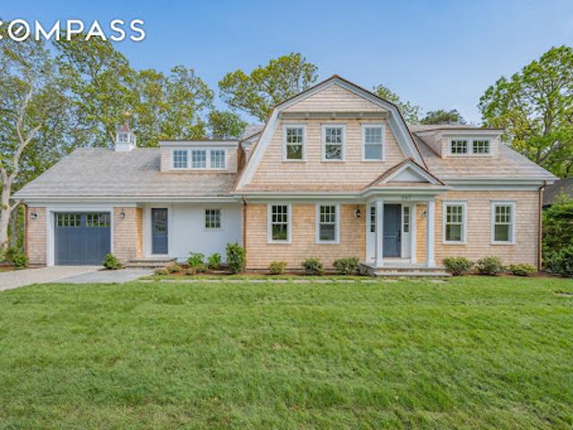 House for sale in Chatham House for sale in Chatham