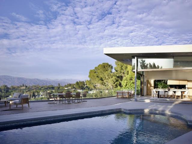 House for sale in Studio City Neighborhood Council District, Canoga Park