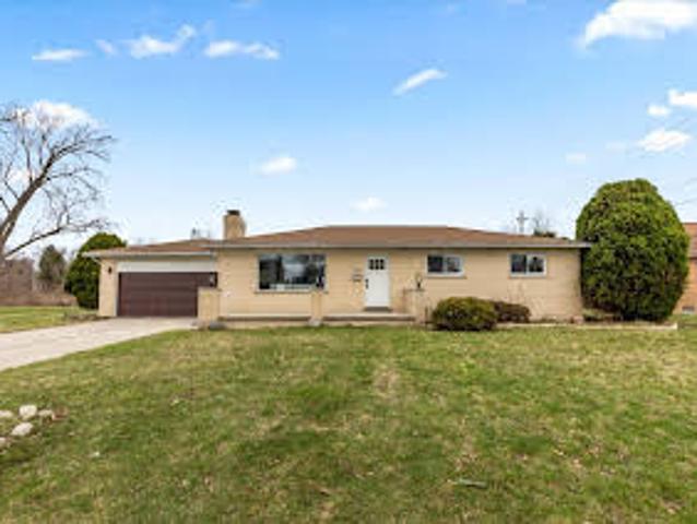 House for sale in Mount Clemens