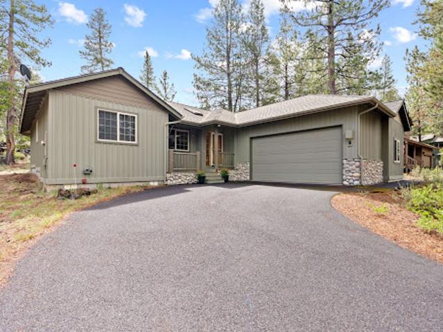 House for sale in Sunriver, Deschutes County