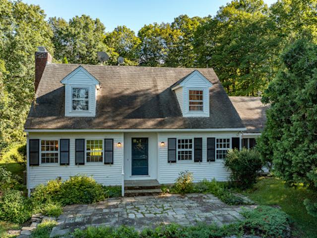 House for sale in Roxbury, Connecticut