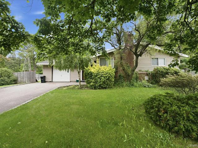 House for sale in Huntington, New York
