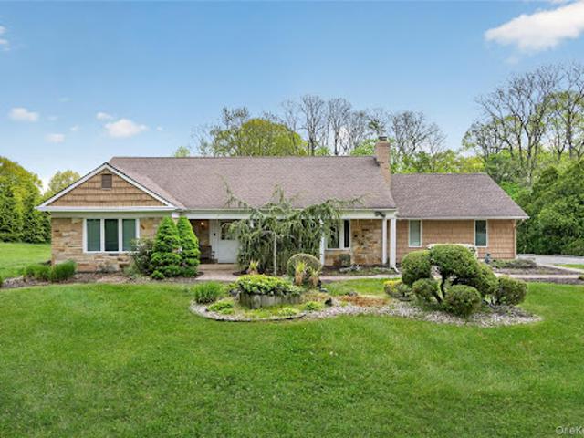 House for sale in Huntington, New York