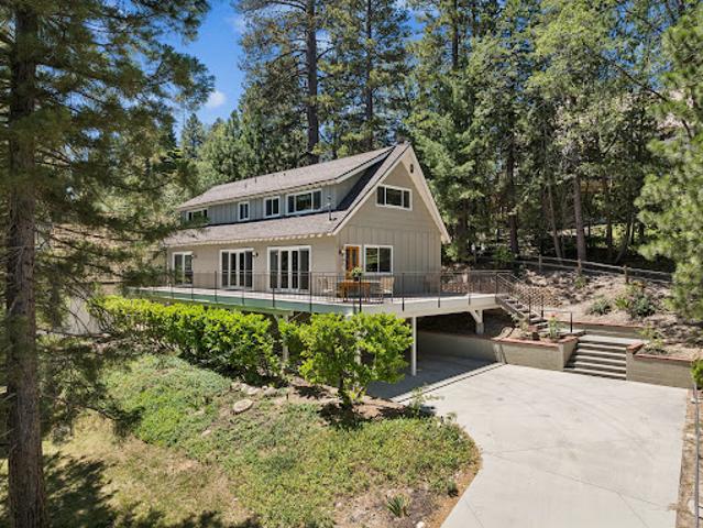 House for sale in Cedar Glen, California