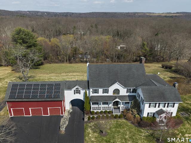 House for sale in Brookfield, Connecticut